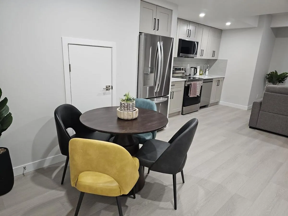 Apartment Brand-New Guesthouse-2Bedrooms Calgary Canada