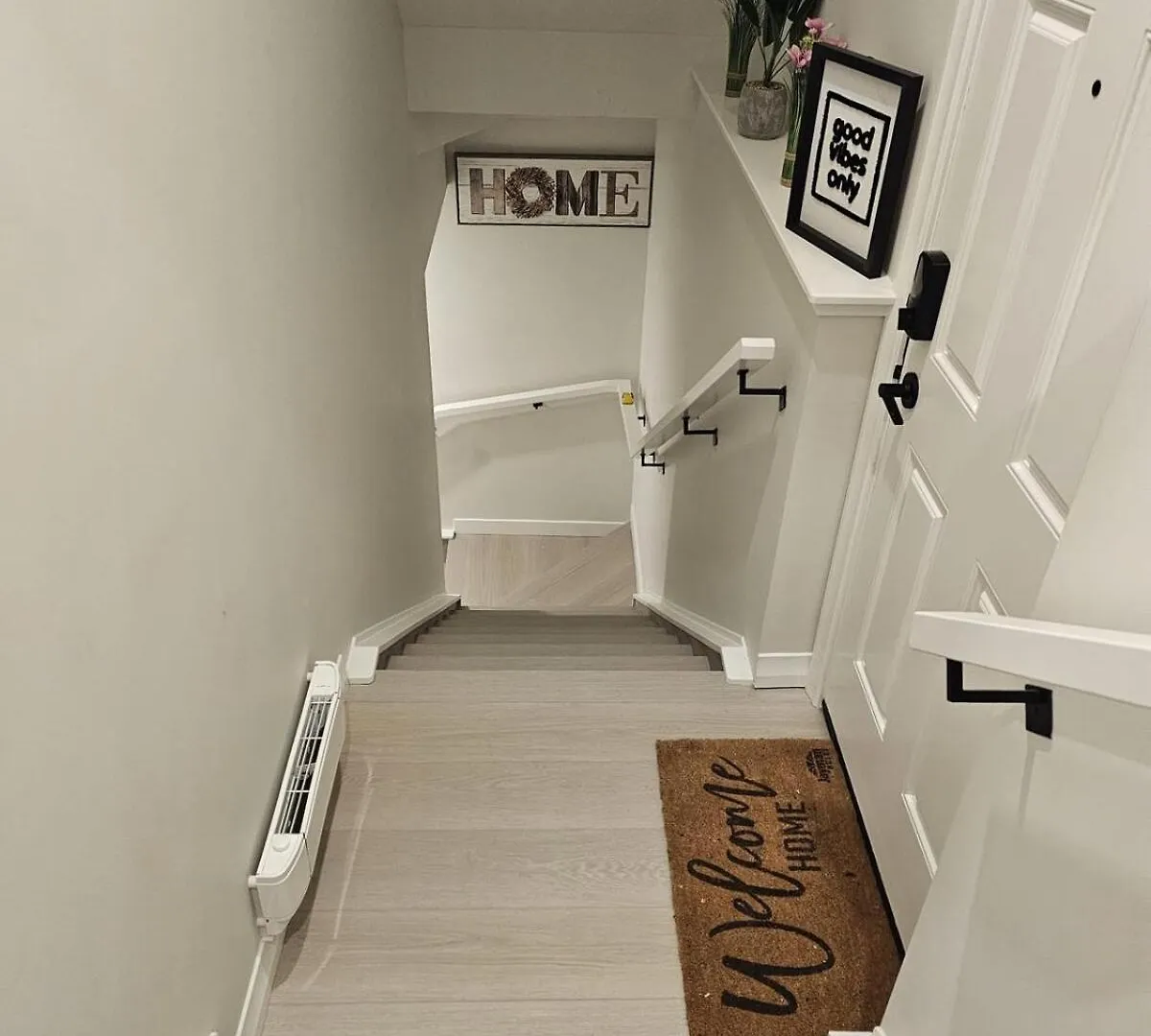 Apartment Brand-New Guesthouse-2Bedrooms Calgary