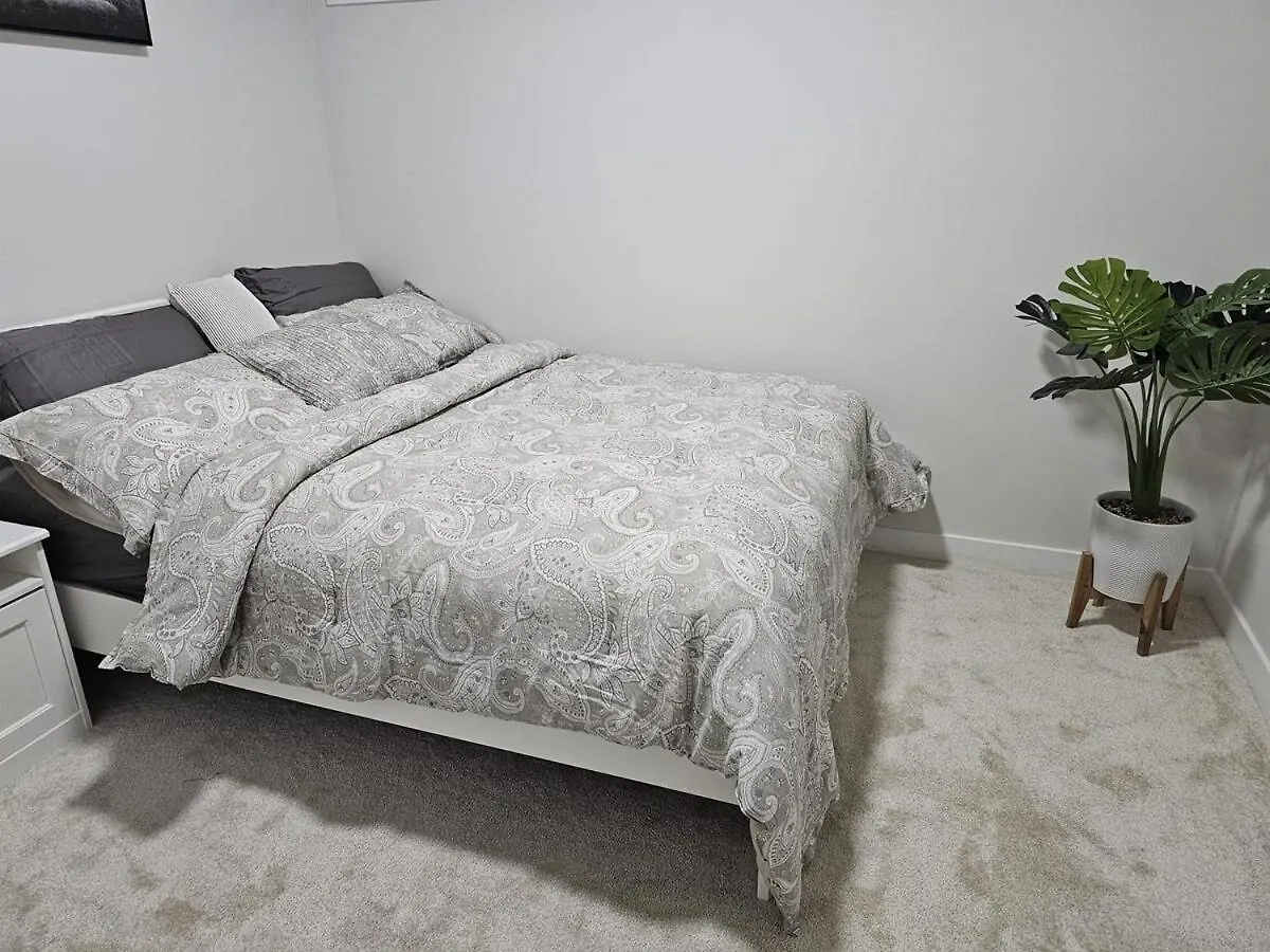 Brand-New Guesthouse-2Bedrooms Calgary Canada